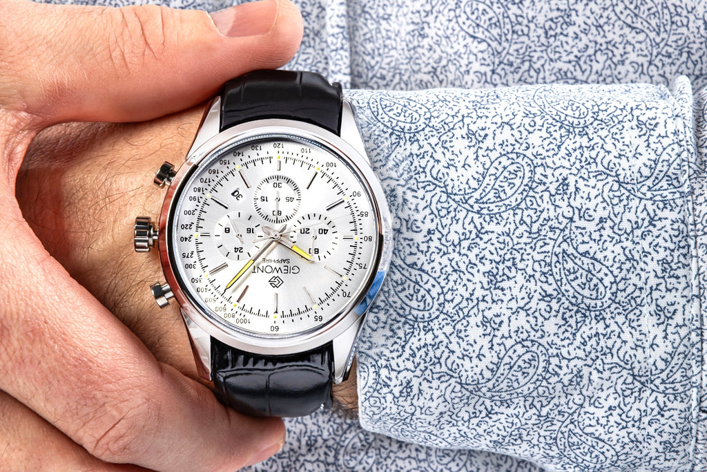 Zegarek Męski Giewont Chronograph Sapphire Srebrny GW7650-A1